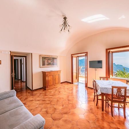 Appartamento Anna In Villa Laura Scala Extérieur photo